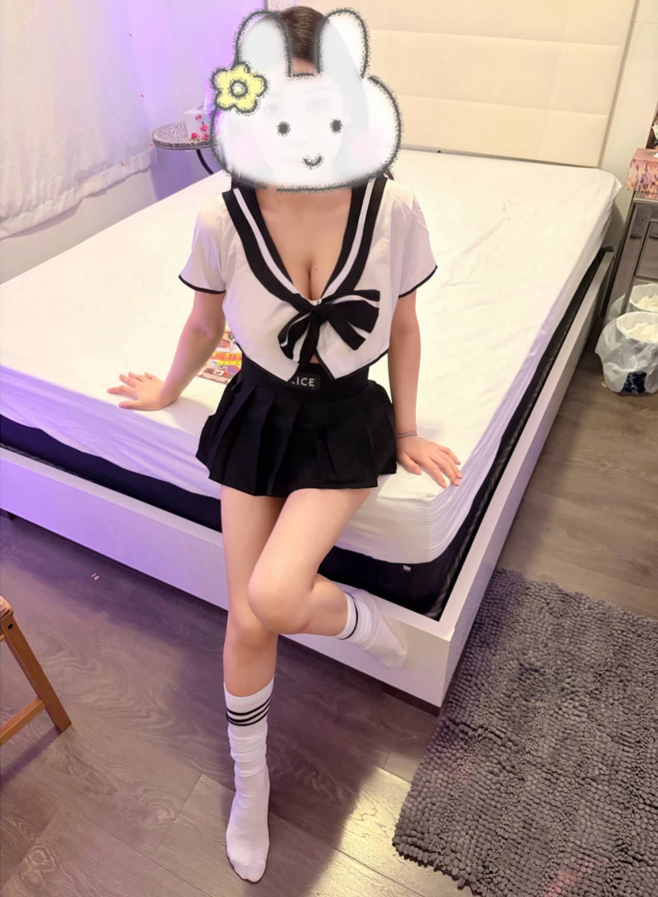 Kitty — photo 3 of 3