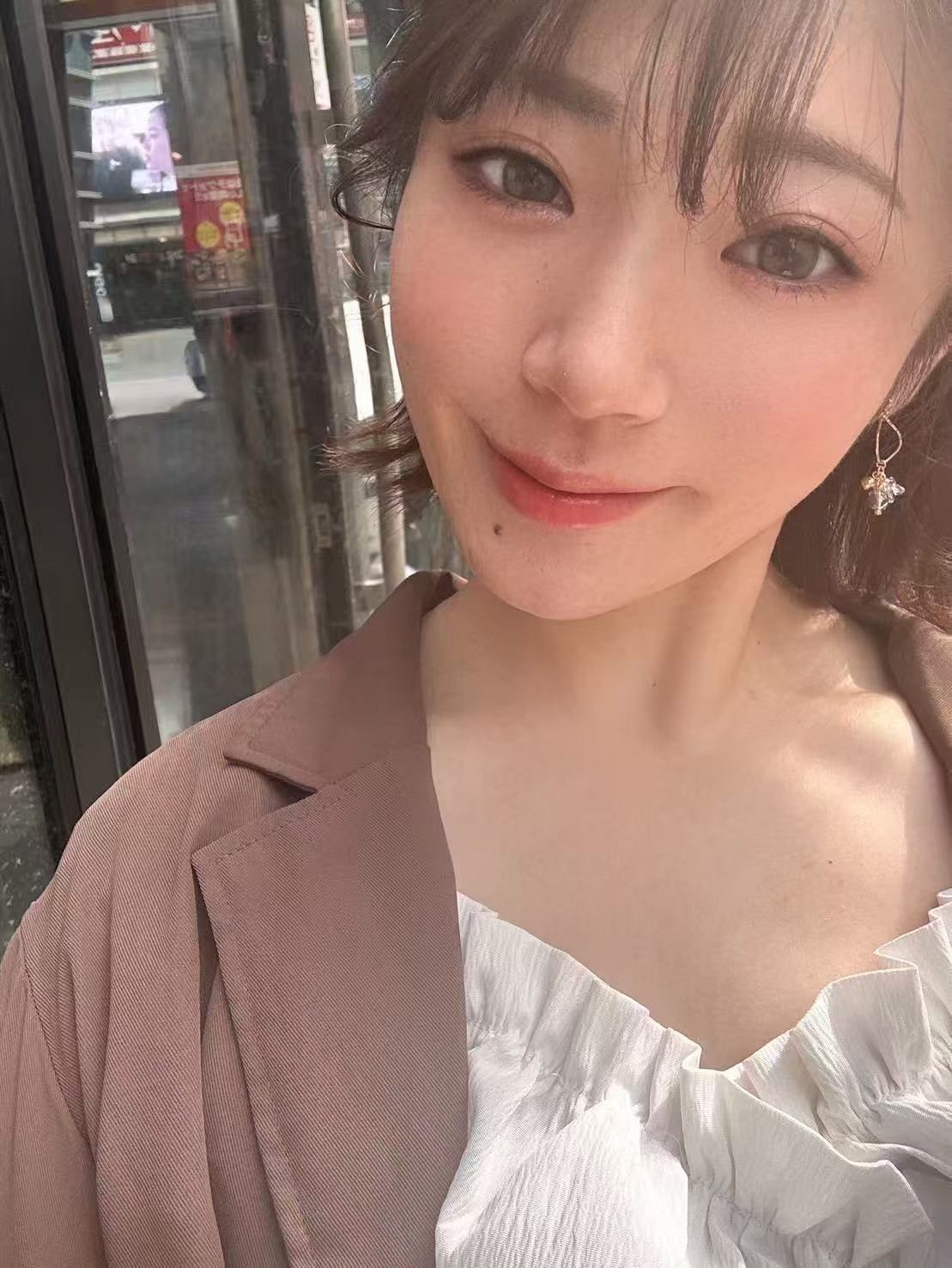 Aki — photo 3 of 3