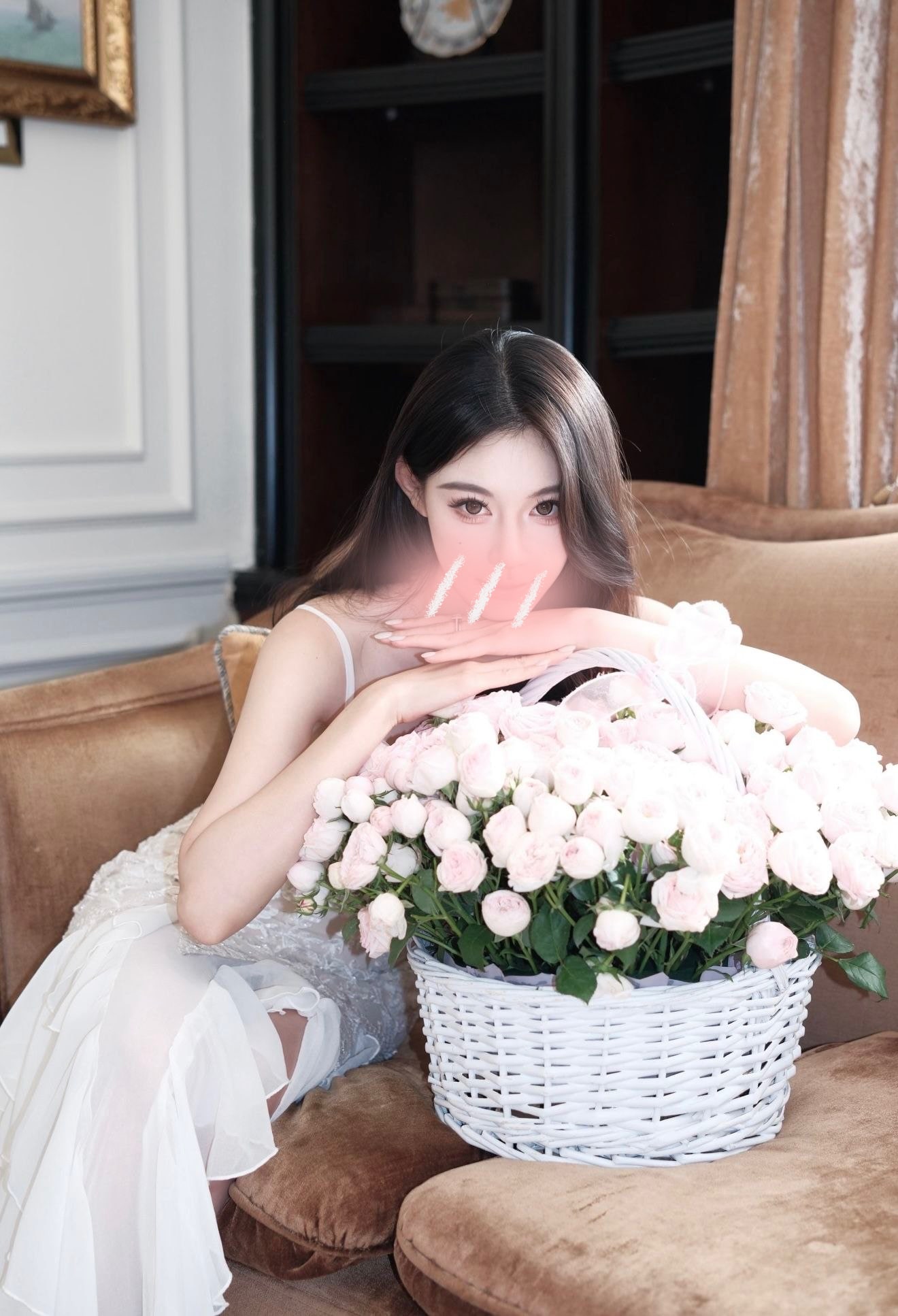 Miki — photo 3 of 4