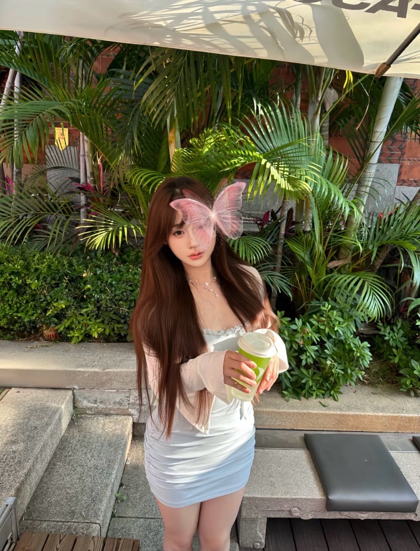 Summer profile photo
