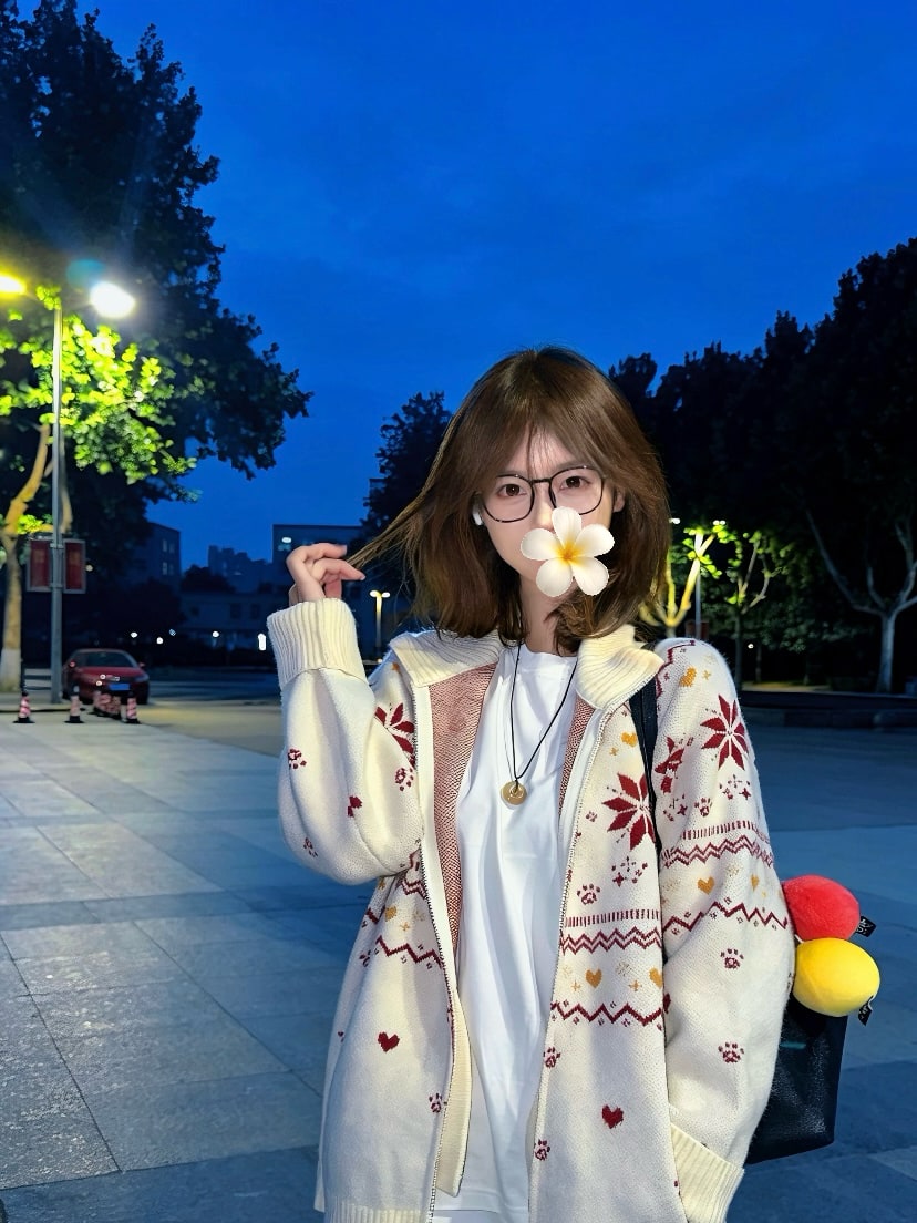 MAISIE profile photo