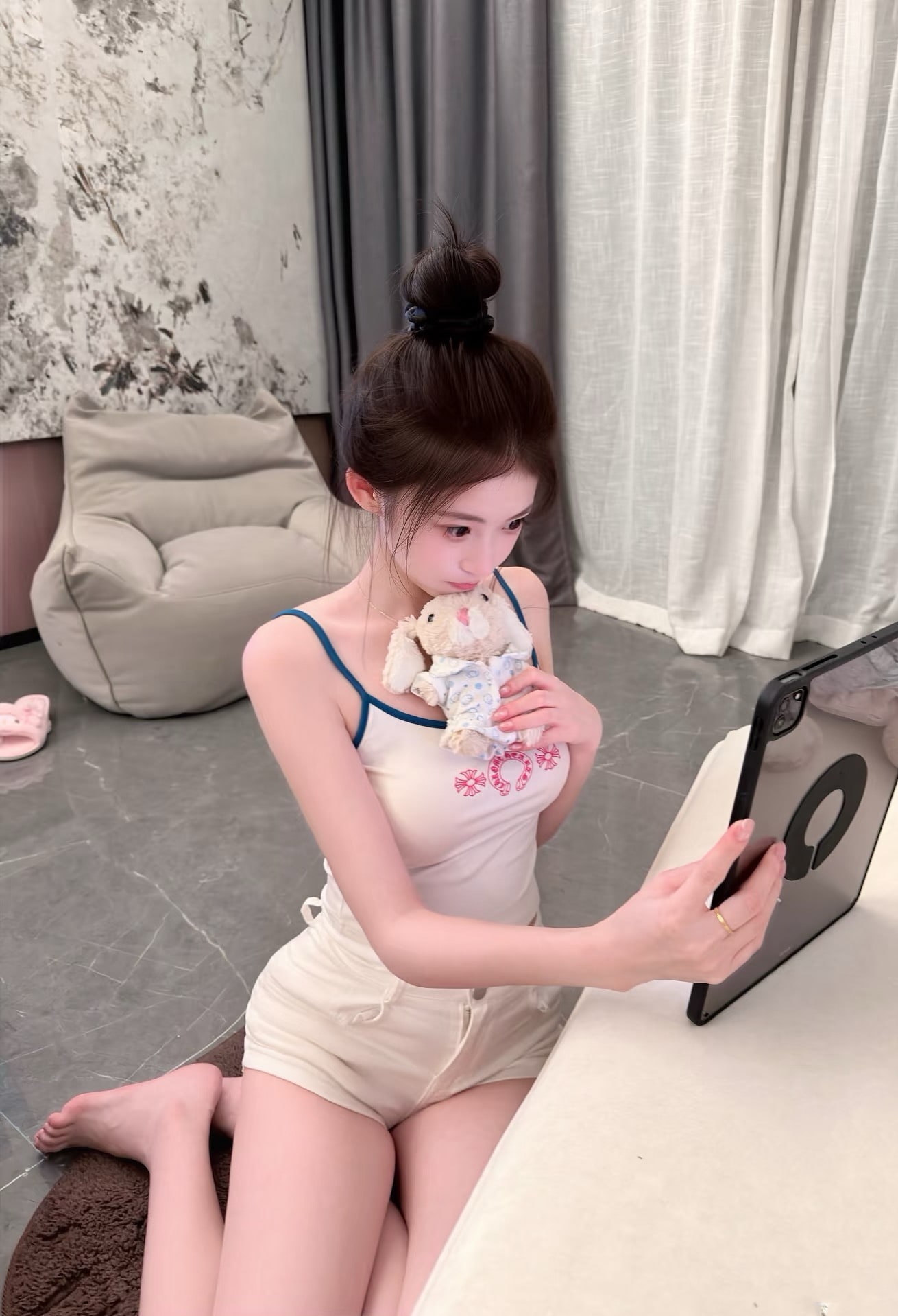 Jessica — photo 4 of 9