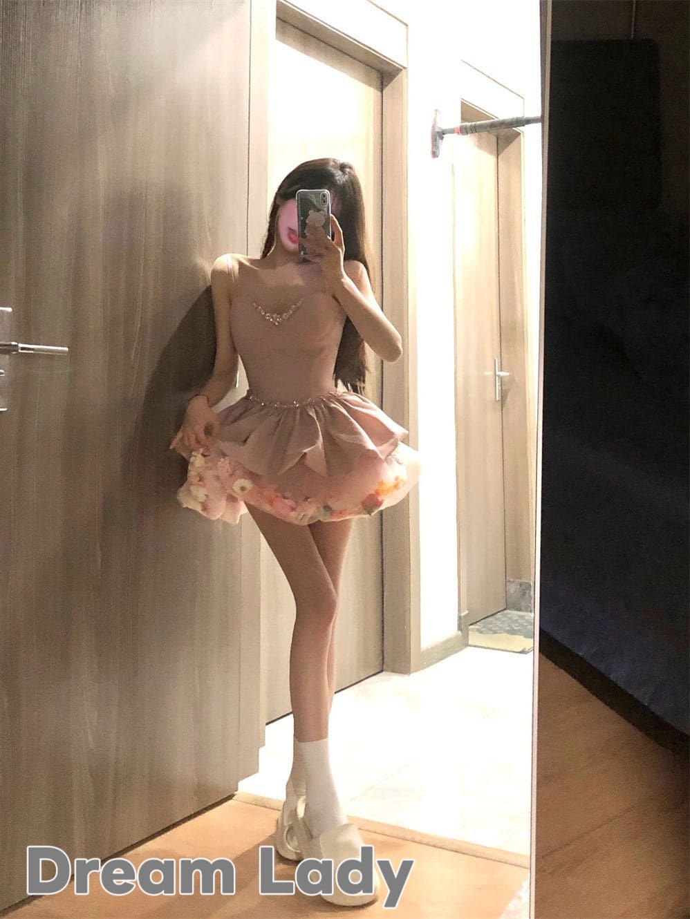 Latty New — photo 3 of 3