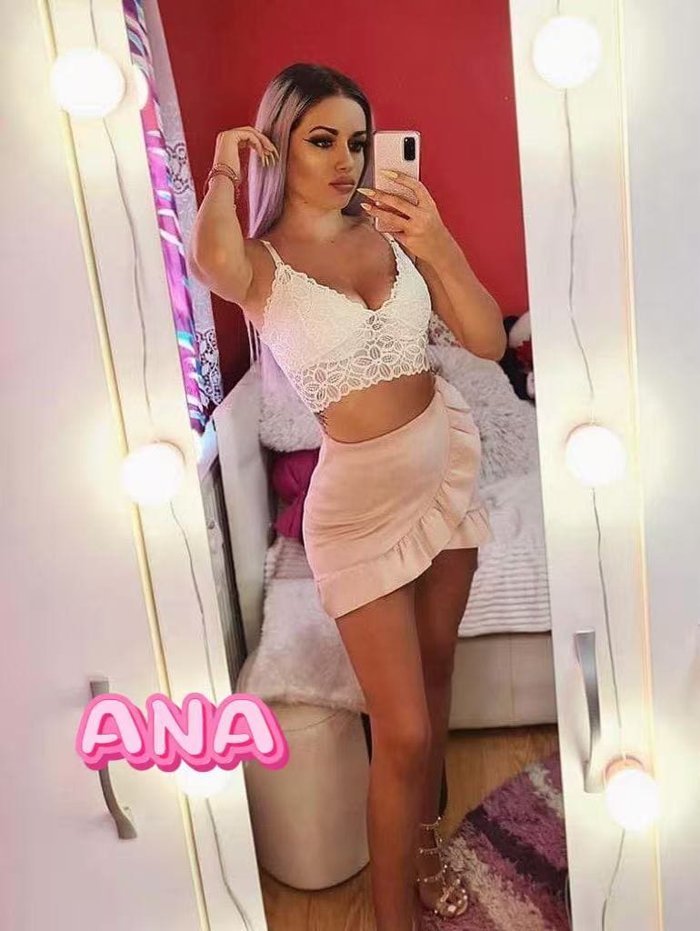 Ana — photo 2 of 3
