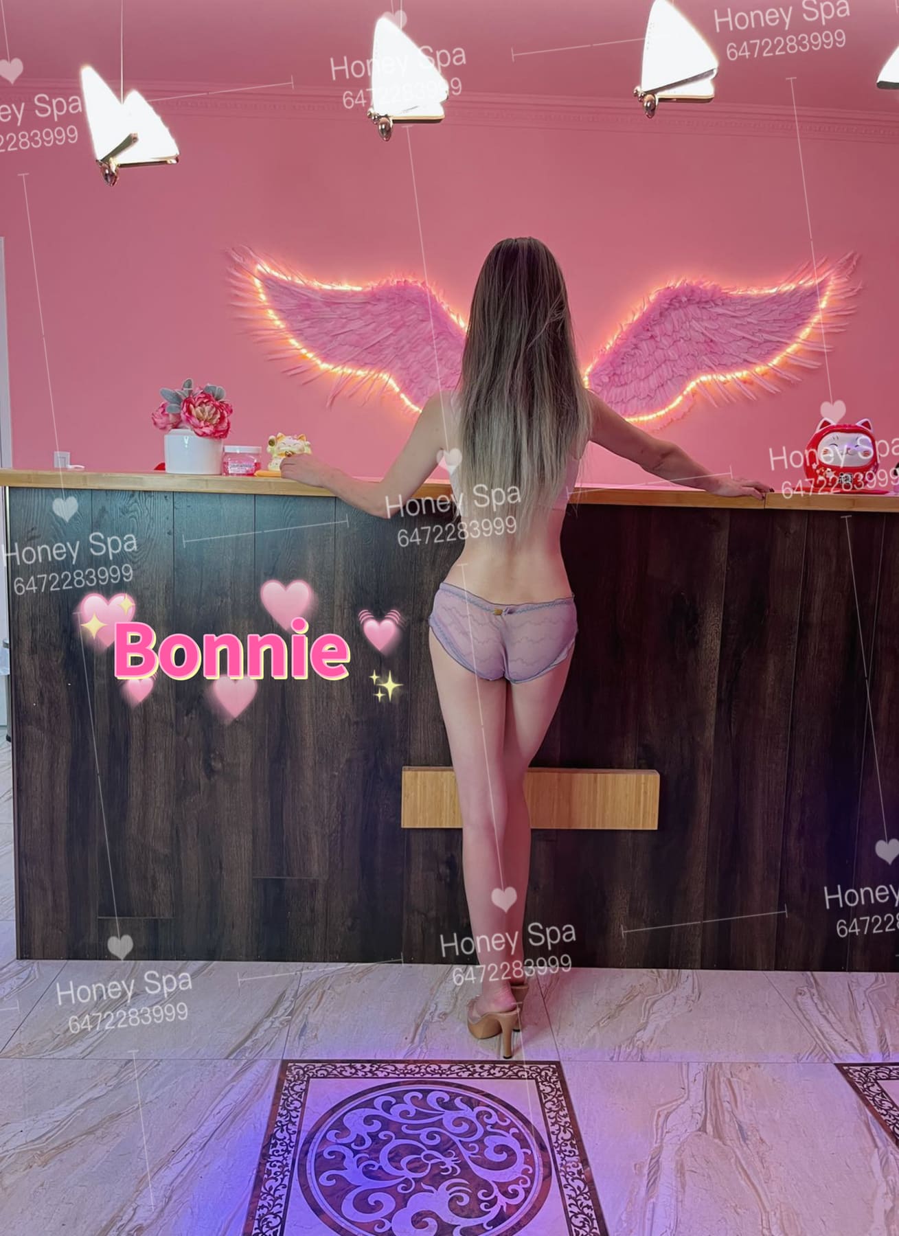 Bonnie — photo 2 of 3