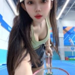 YiYi — photo 6 of 8