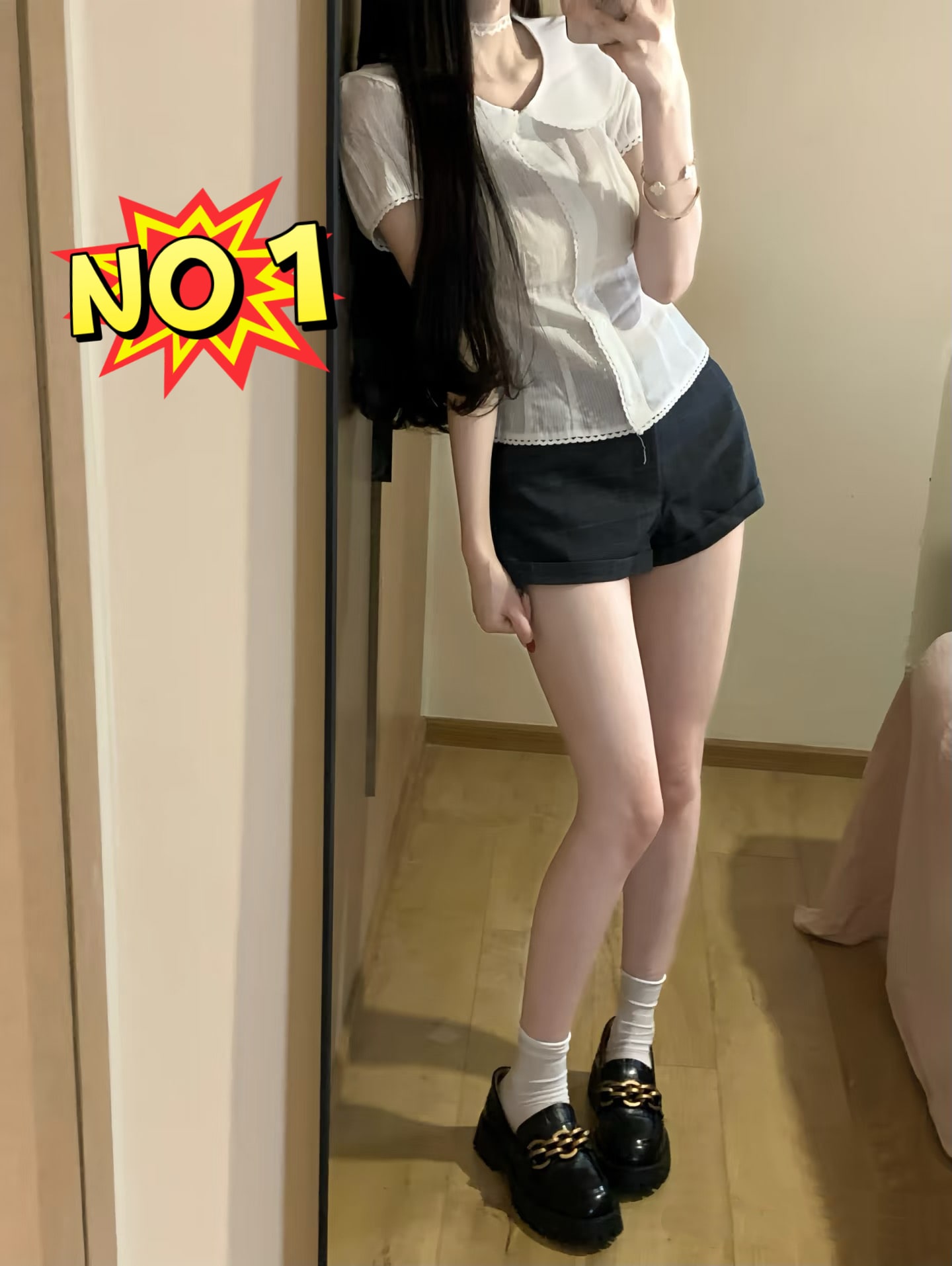 Naomi — photo 4 of 17